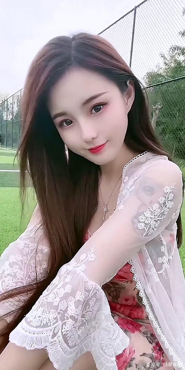 巴音郭楞榆林私人伴游章紫曦