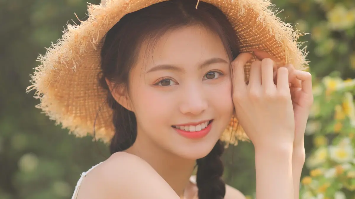 巴音郭楞南昌私人伴游戴佳妮