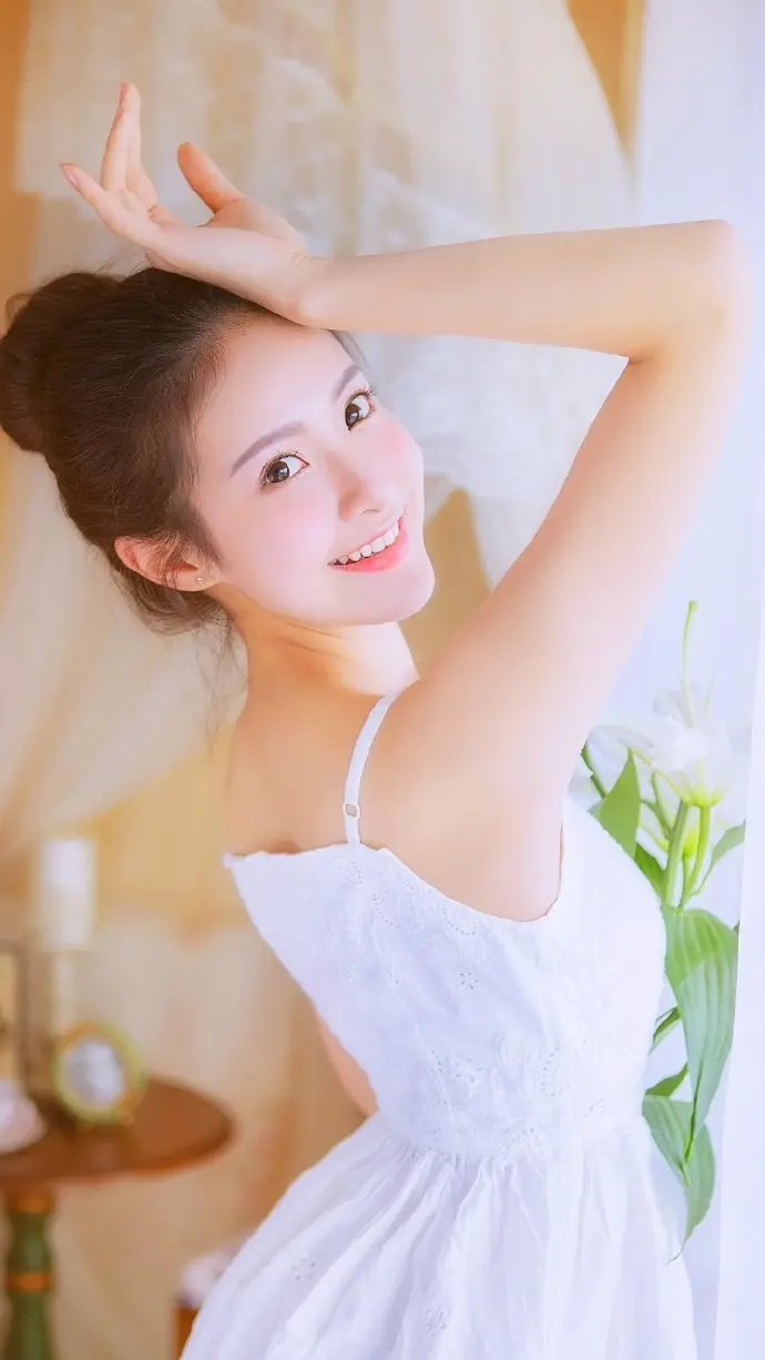 巴音郭楞桂林私人伴游佳琪的联系方式