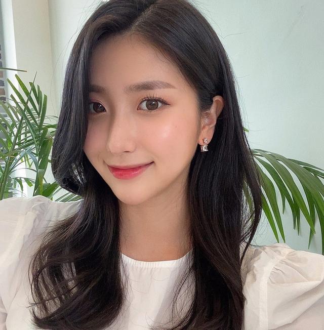 巴音郭楞太原伴游小姐姐