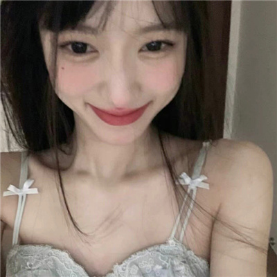 巴音郭楞伴游女生楚方方的资料
