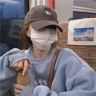 巴音郭楞私人伴游女生皋若骞的资料